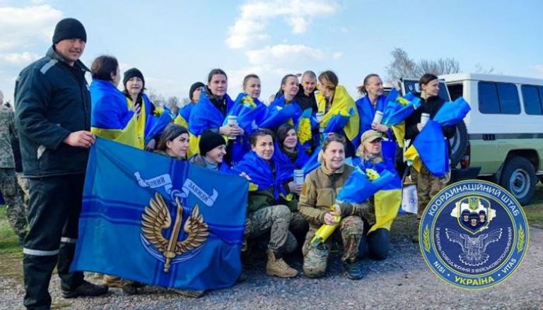جنود أوكرانيون شملتهم صفقة التبادل - رويترز