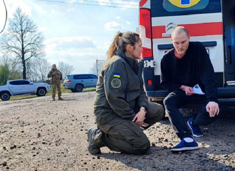 جنود أوكرانيون شملتهم صفقة التبادل - رويترز