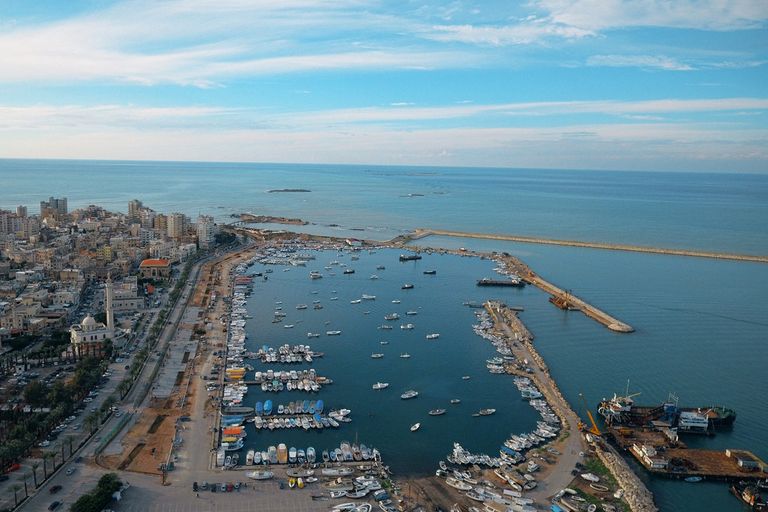 ميناء طرابلس والكورنيش أحد أفضل أماكن السياحة في طرابلس السياحة في طرابلس لبنان