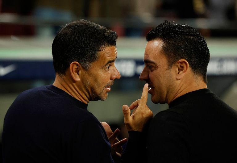 تشافي هرنانديز مدرب برشلونة