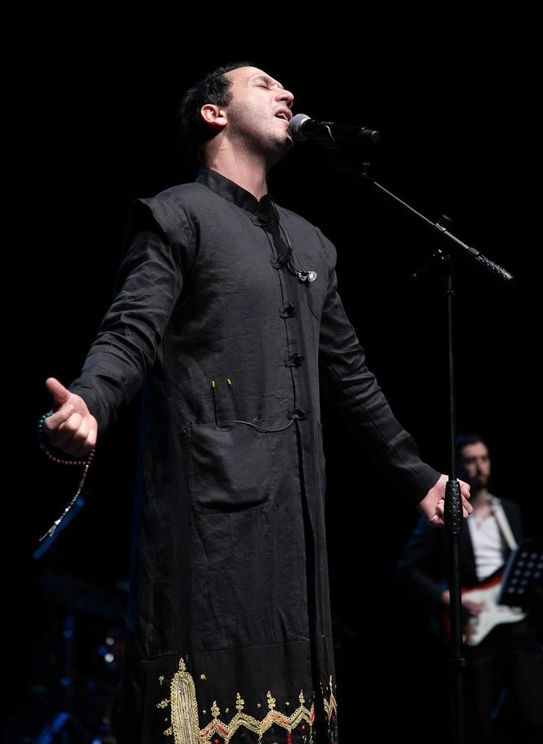 جانب من عرض طربيات لحسان الدوس