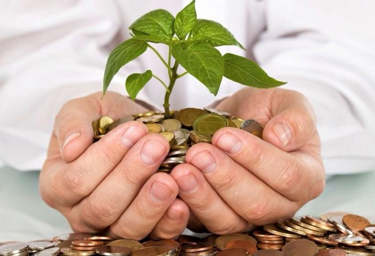 صورة من أمام قرية الأطفال 