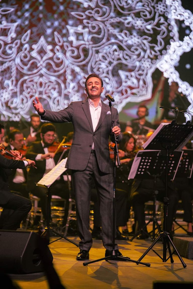 النجم التونسي صابر الرباعي