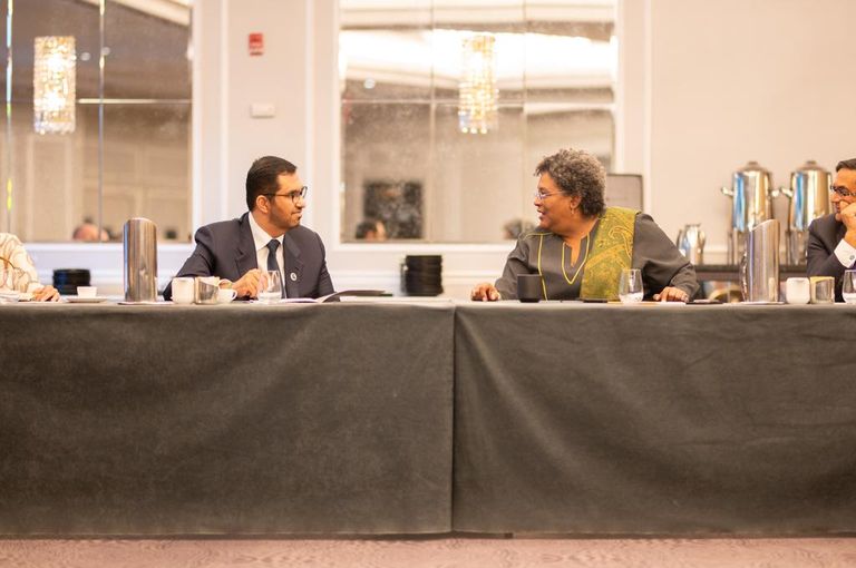 لقاء الدكتور سلطان الجابر الرئيس المعيّن لمؤتمر الأطراف COP28 ورئيسة وزراء باربادوس ميا موتلي مشاركة سلطان الجابر في اجتماع الربيع لصندوق النقد الدولي