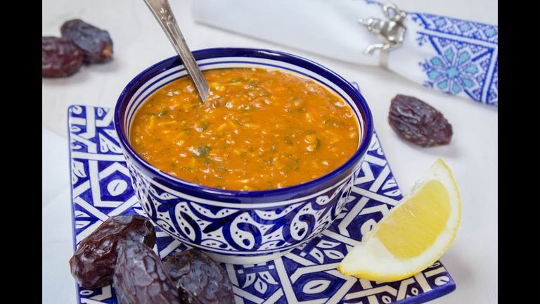 طبق شوربة الحريرة بلحم الضأن