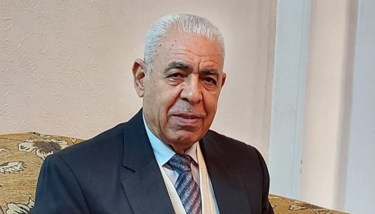 أئمة يجتمعون داخل مسجد - أرشيفية