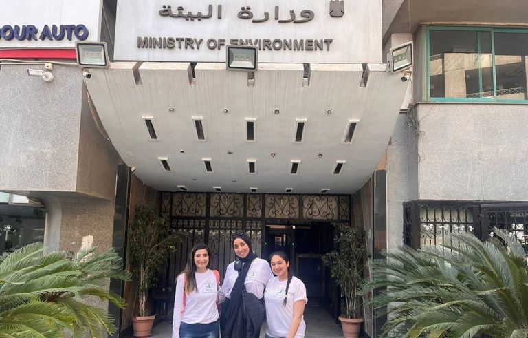 فريق المشروع