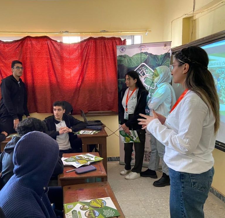 فريق المشروع