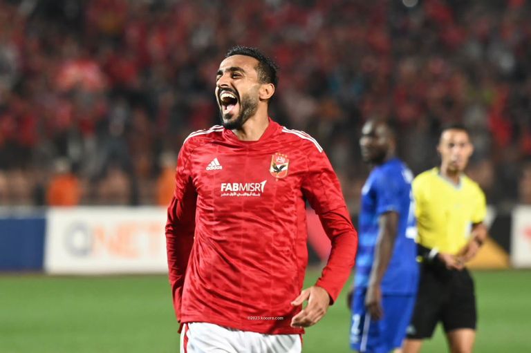 محمود عبدالمنعم "كهربا" لاعب الأهلي المصري محمود عبدالمنعم