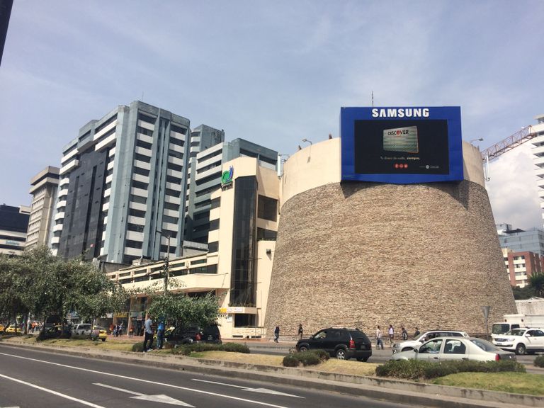 مركز الكاراكول للتسوق أحد أفضل مراكز التسوق في كيتو