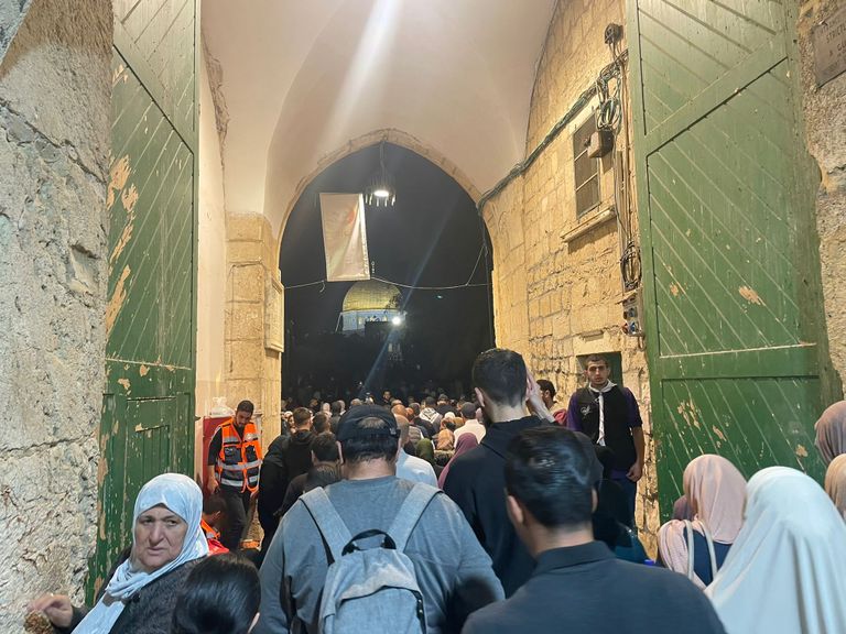 المسجد الأقصى الليلة