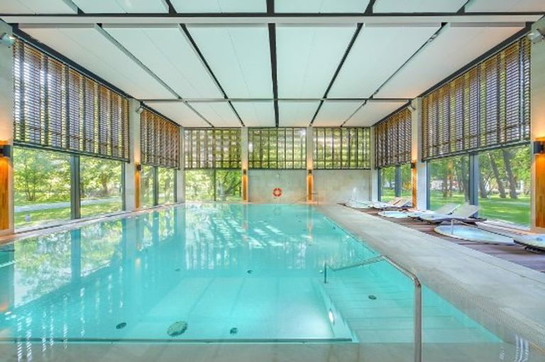 منتجع ايفا بارك لايف اند سبا أحد أفضل المنتجعات في وارسو أفضل المنتجعات في وارسو.. إقامة شاملة وخدمات ترفيهية مذهلة