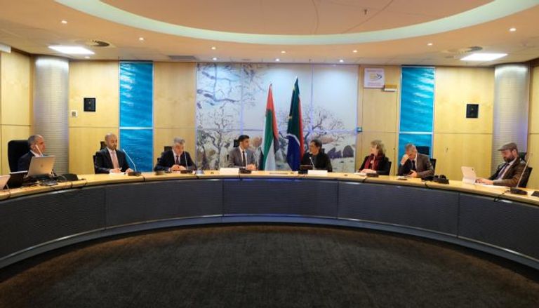 جانب من اجتماعات وفد دولة الإمارات مع وزراء الحكومة الجنوب أفريقية