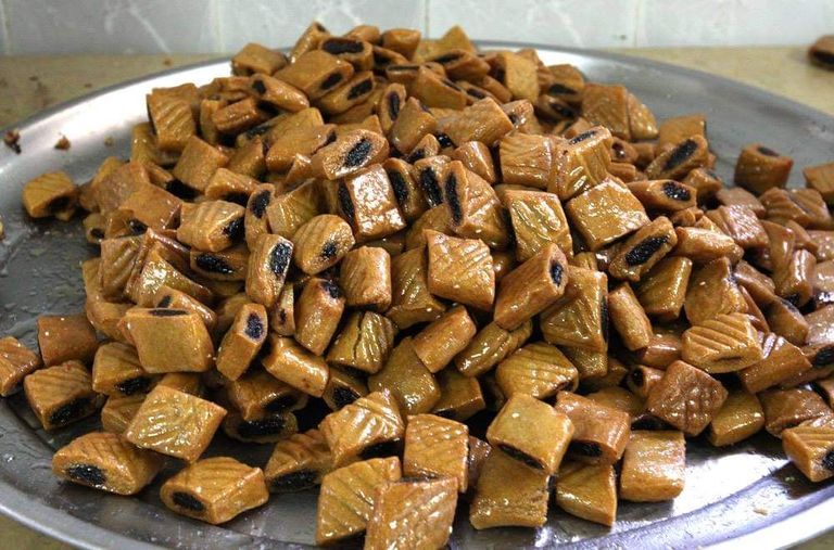طبق حلويات تونسي- أرشيفية