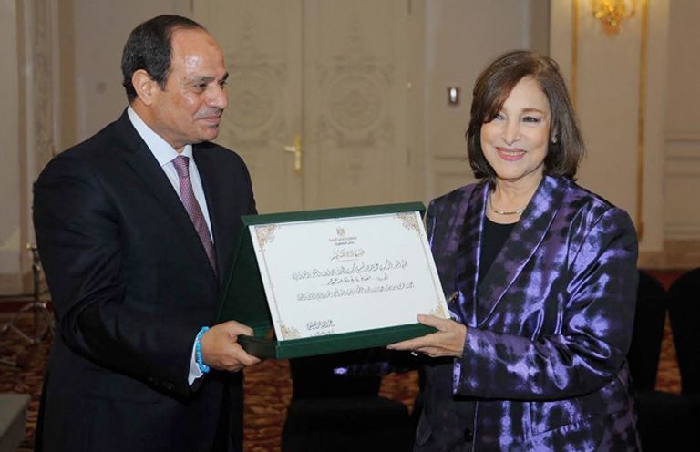 الفنانة والكاتبة نادية رشاد