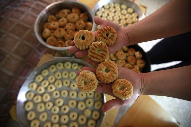 أصناف من كحك عيد الفطر المبارك