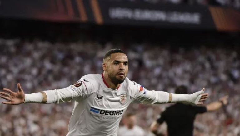 المتألق يوسف النصيري يوسف النصيري يحتفل بالتسجيل