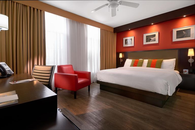 فندق سبانش كورت أحد أفضل الفنادق في كينغستون السياحة في كينغستون… 5 روائع جامايكية بمنطقة البحر الكاريبي