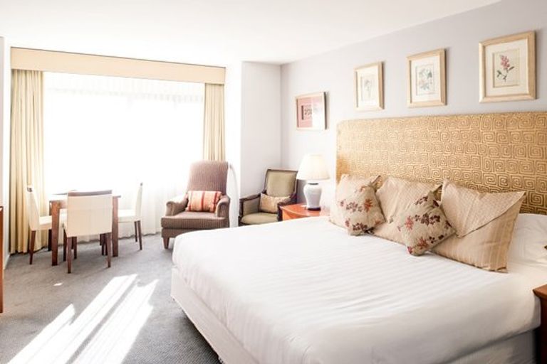 فندق أوروبى أحد أفضل الفنادق في بيرث السياحة في بيرث…6 مفاجآت بمدينة الشمس الساطعة