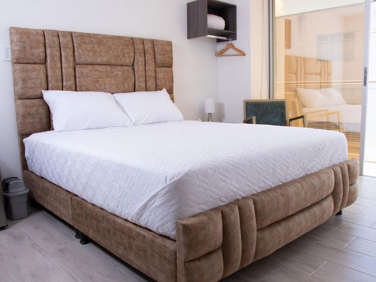 فندق جولدن كارتاجو أحد أفضل الفنادق في كارتاجو السياحة في كارتاجو…5 روائع بقلب لا فيلا دي روبليد المشمسة