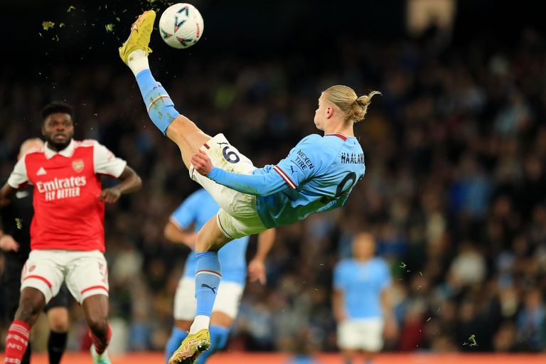 إيرلينغ هالاند أرسنال ومانشستر سيتي