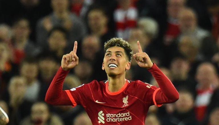 فيرمينو نجم ليفربول محمد صلاح مع نجوم ليفربول