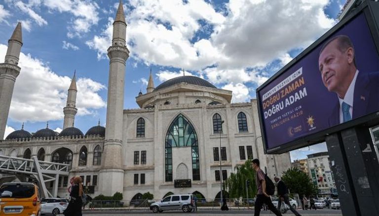 أردوغان يأمل في عكس نتائج استطلاعات الرأي