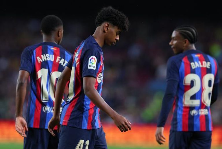 يامين لامال لامين يامال لاعب برشلونة