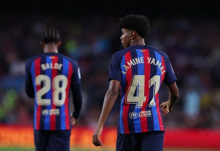 يامين لامال لامين يامال لاعب برشلونة