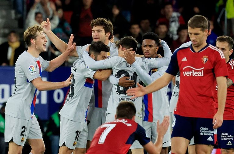 برشلونة وأوساسونا برشلونة وإسبانيول