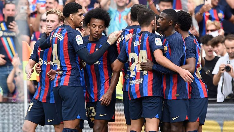 دفاع برشلونة