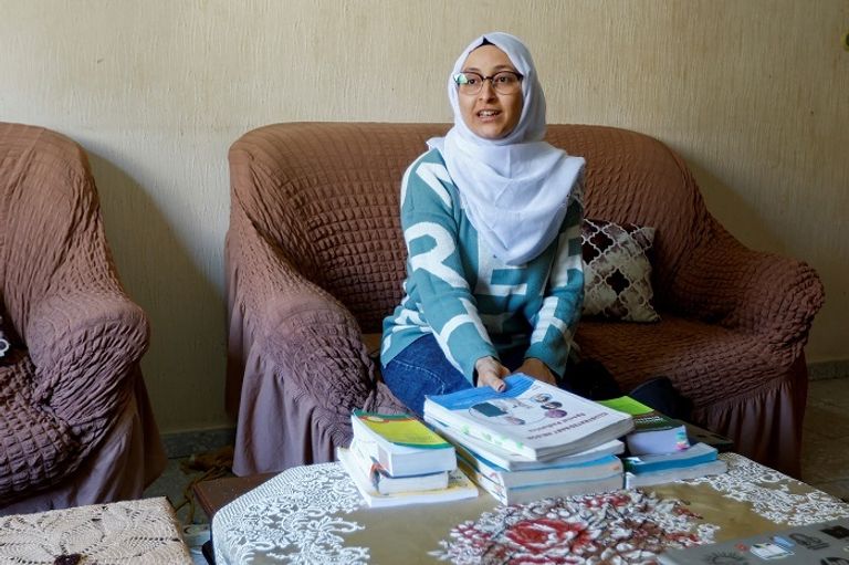 الطالبة الفلسطينية نور كلاب الطالبة الفلسطينية نور كلاب