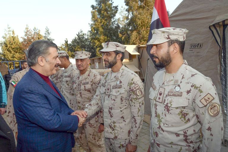 جانب من تسليم شهادات التقدير