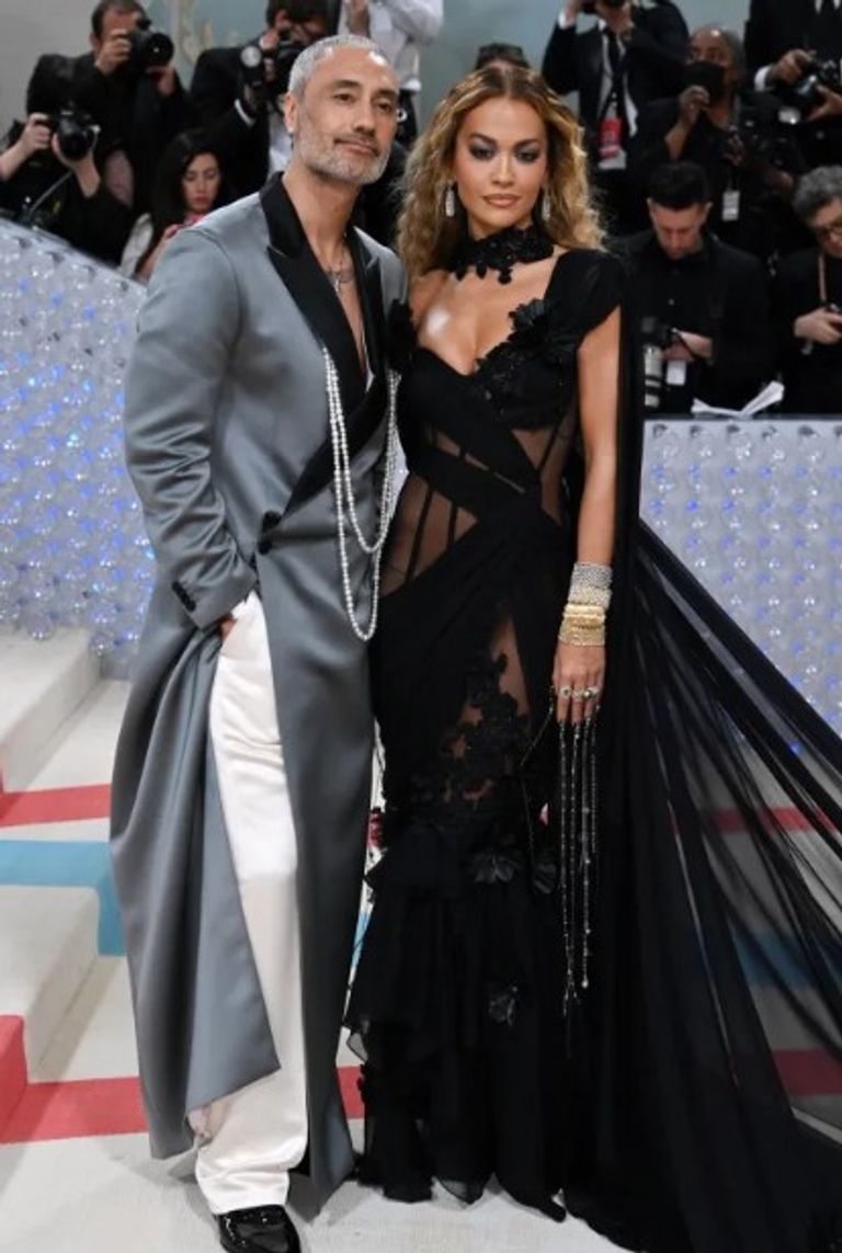 المغنية العالمية ريتا أورا