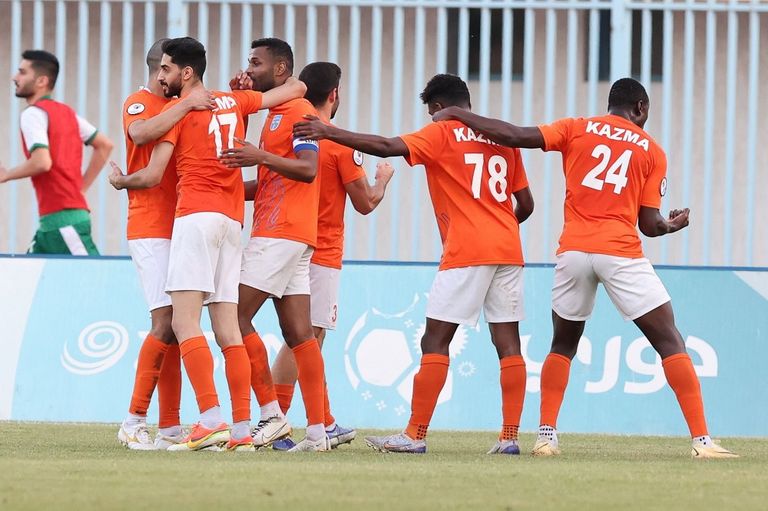 فريق كاظمة حامل لقب النسخة الأخيرة من كأس أمير الكويت