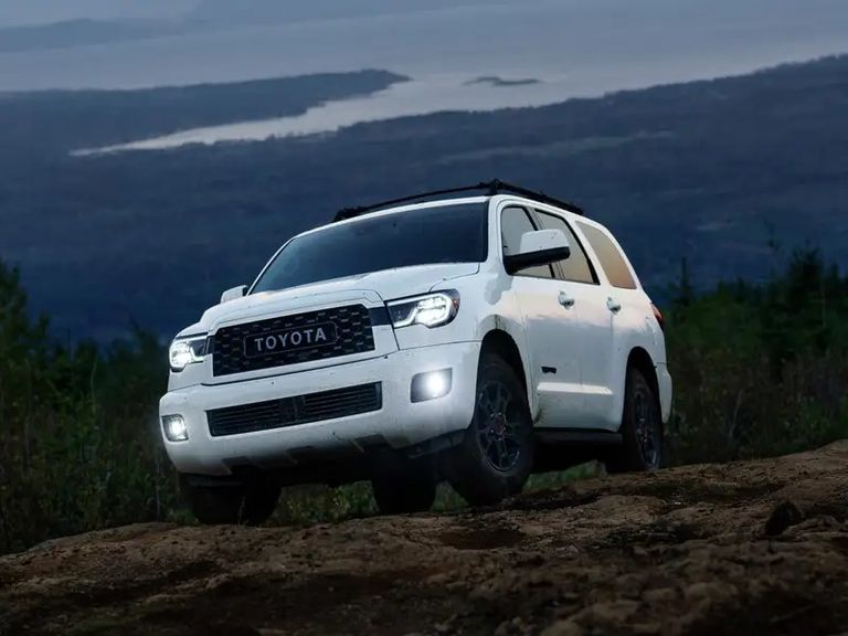 Toyota Sequoia Ford F-350 Superduty