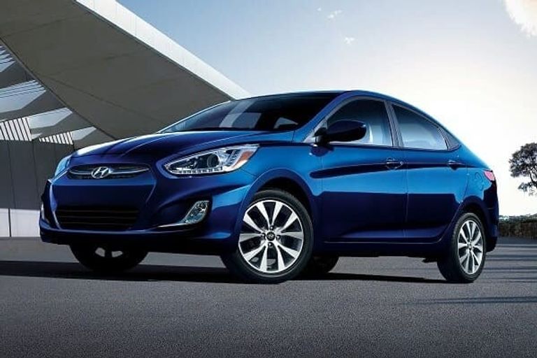 هيونداي اكسنت السيارات العائلية 2023 في السعودية