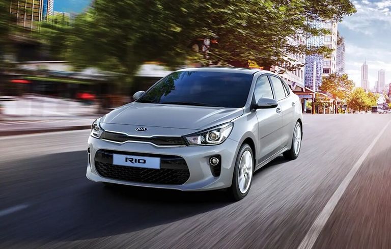 كيا ريو 2023 السيارات العائلية 2023 في السعودية