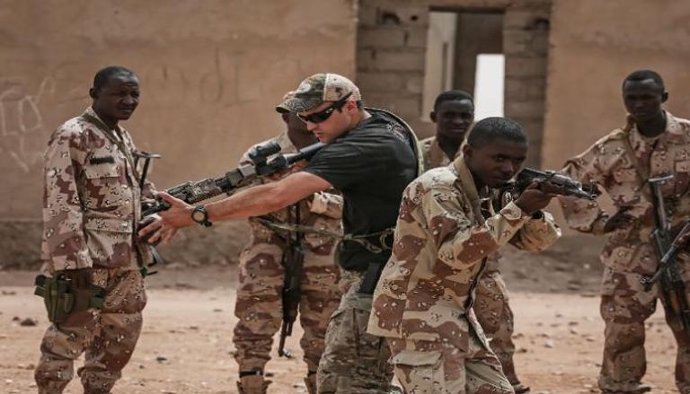 جانب من عملية تدريب لقوات أفريقية على مكافحة الإرهاب
