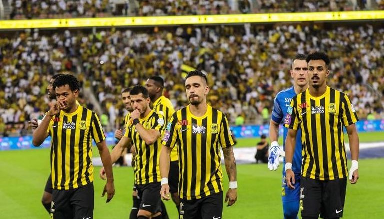 الاتحاد متصدر الدوري السعودي