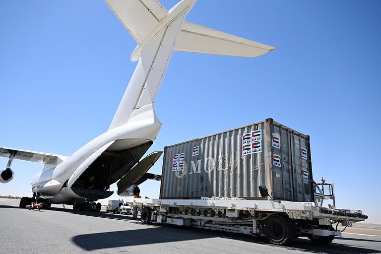 طائرة مساعدات إماراتية إلى السودان