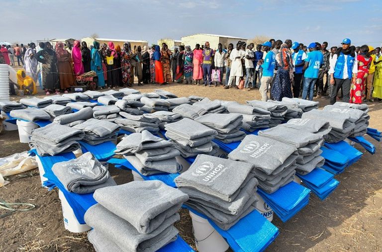 سودانيون فارون من القتال يتلقون مساعدات أممية