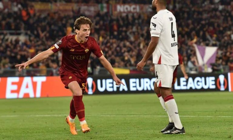 يوفنتوس وإشبيلية