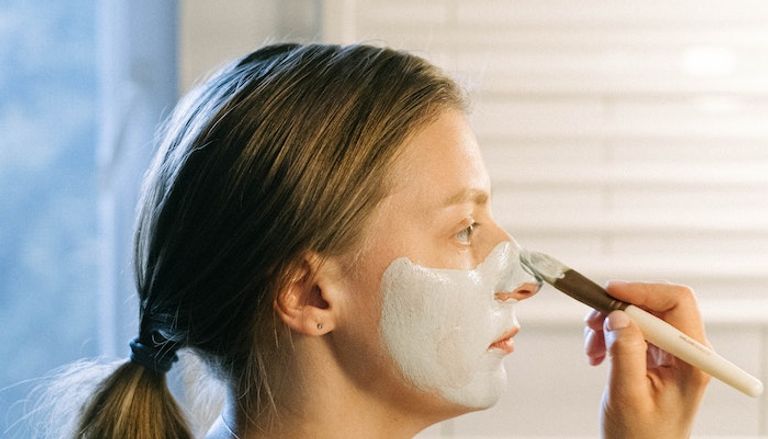 كيف انظف وجهي كل يوم؟ كيف انظف وجهي كل يوم؟