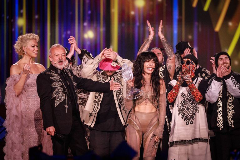 لورين تحمل لقب يوروفيجن 2023