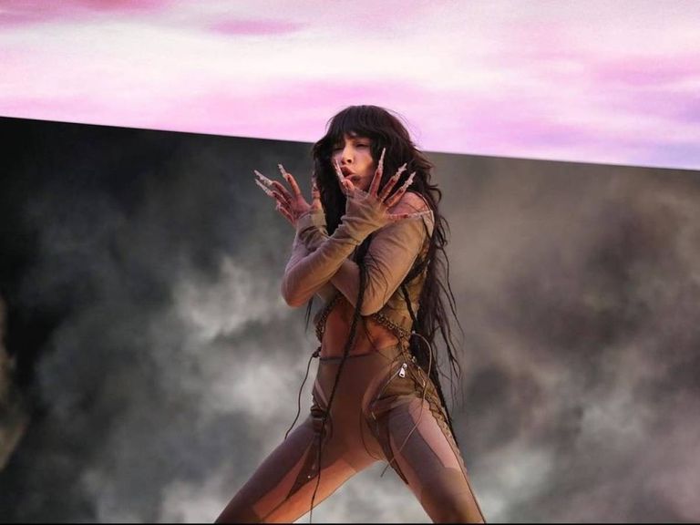 لورين تحمل لقب يوروفيجن 2023