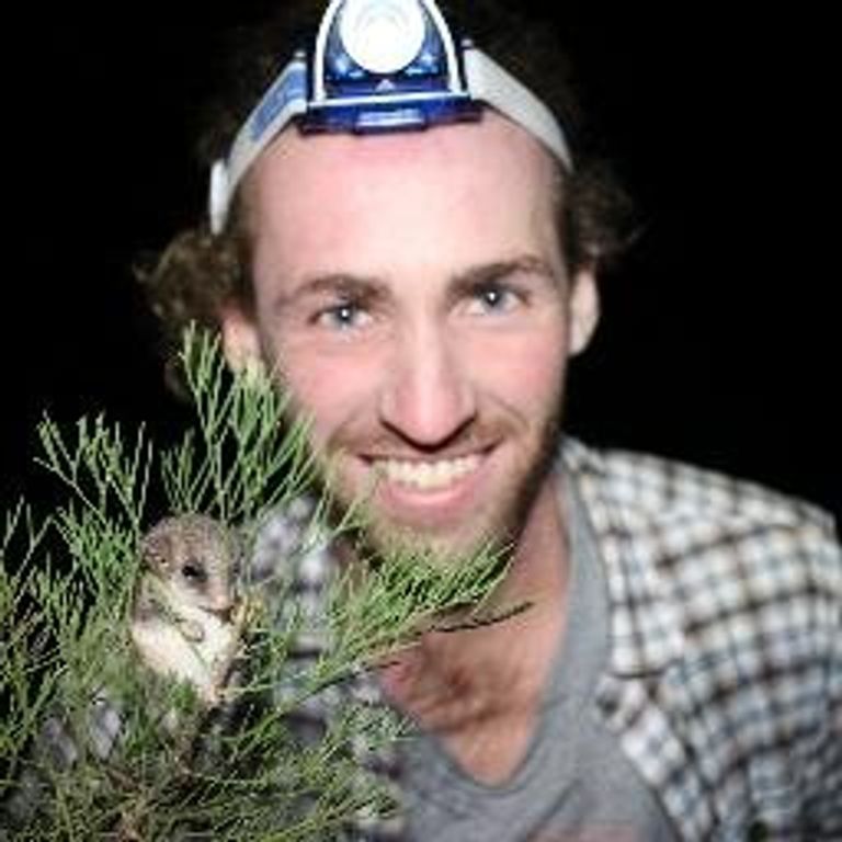 تشاد بريانك، الباحث بكلية علوم البيئة والحياة بجامعة بولاية نيو ساوث ويلز تشاد بريانك الباحث بكلية علوم البيئة والحياة بجامعة نيو ساوث ويلز