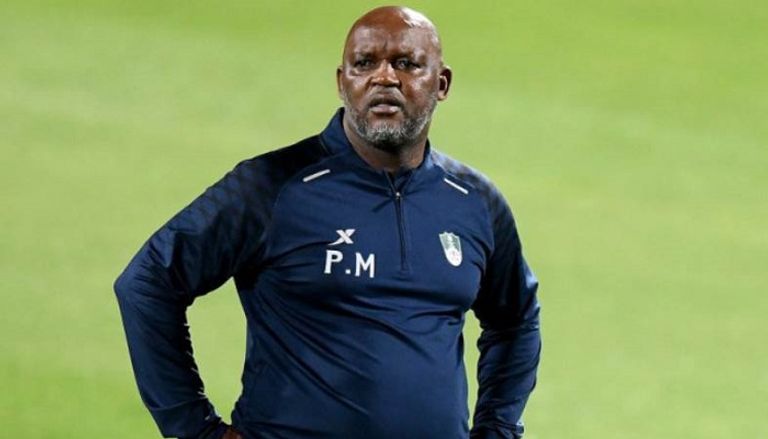 بيتسو موسيماني مدرب الأهلي السعودي بيتسو موسيماني مدرب الأهلي السعودي