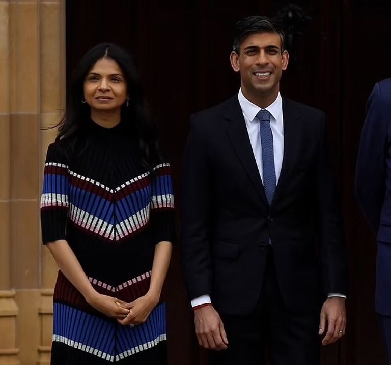 سودها مورتي والدة زوجة رئيس الوزراء البريطاني