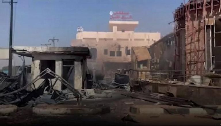 دمار بأحد المستشفيات السودانية جراء الاشتباكات - رويترز